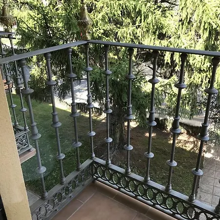 Apartamento Balcon De Jaca I Exterior photo